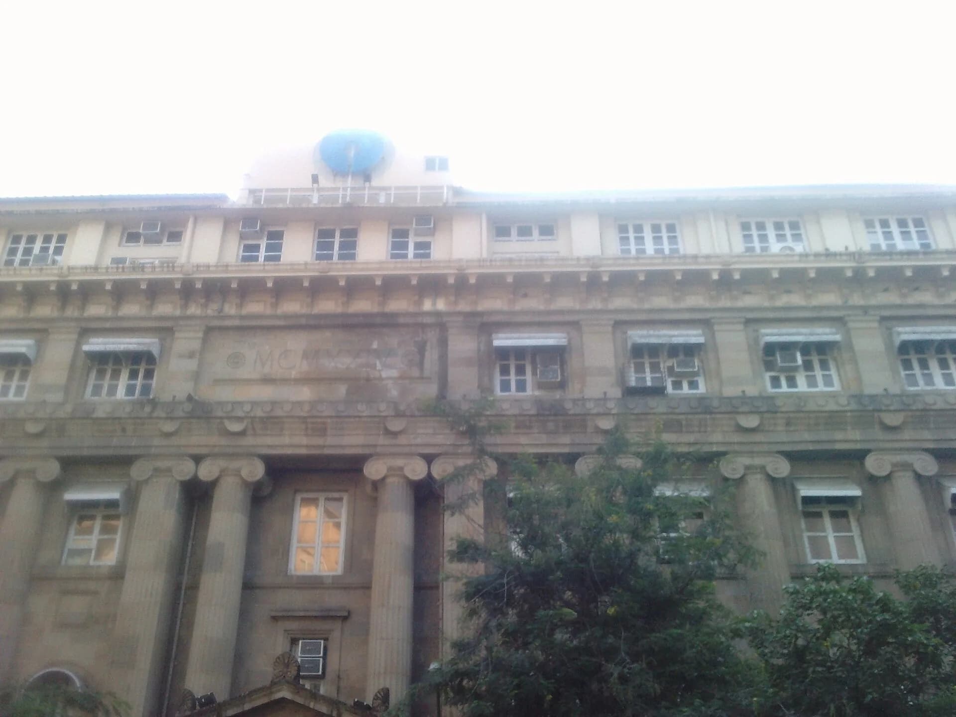 The stone facade of the State Bank of India main branch in Mumbai